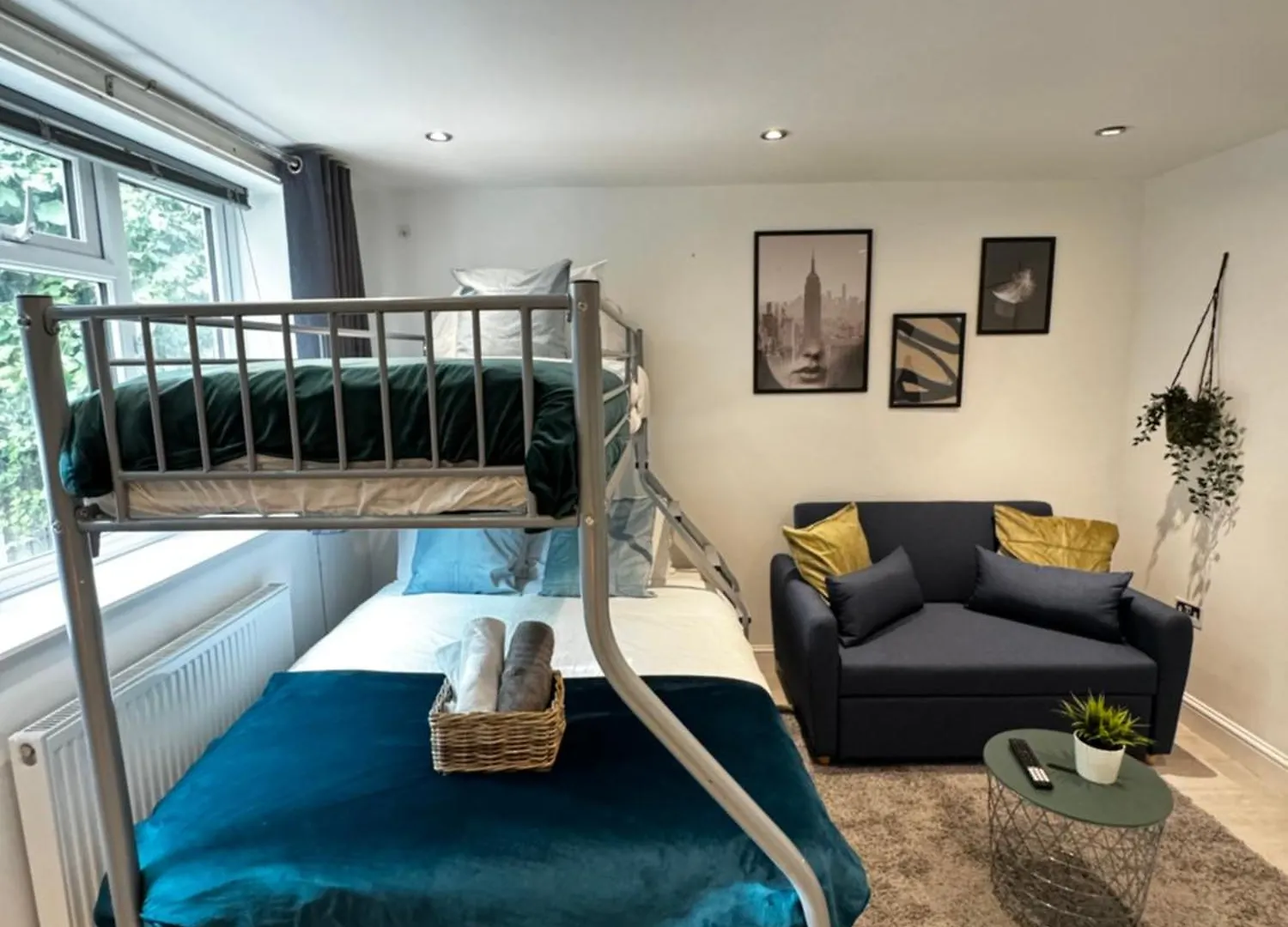 En-Suite Bedroom For Up To 4! Sofa Bed - Near Stratford Londres