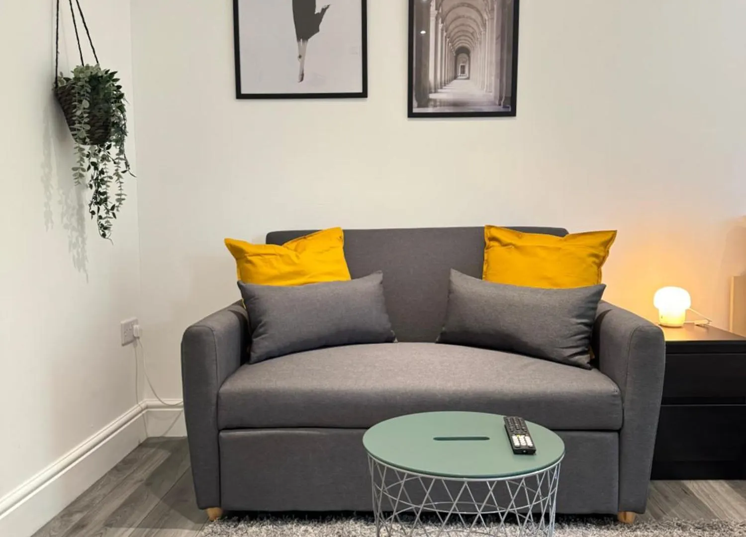 En-Suite Bedroom For Up To 4! Sofa Bed - Near Stratford London 0*,  United Kingdom