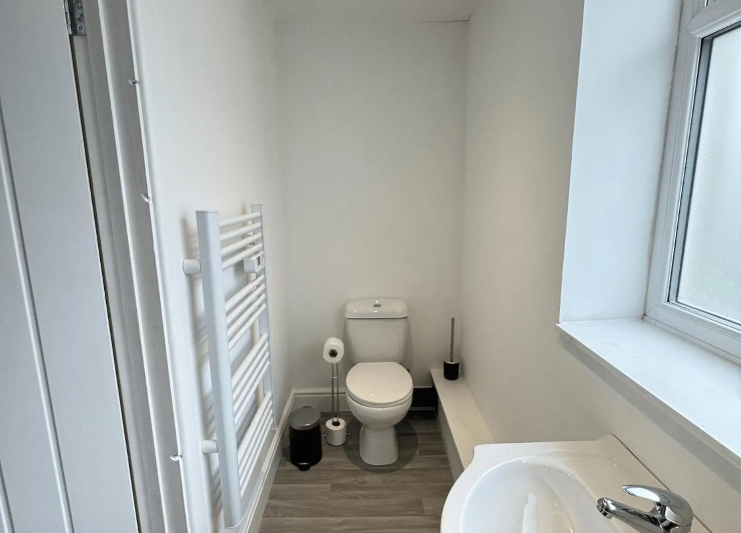 En-Suite Bedroom For Up To 4! Sofa Bed - Near Stratford London